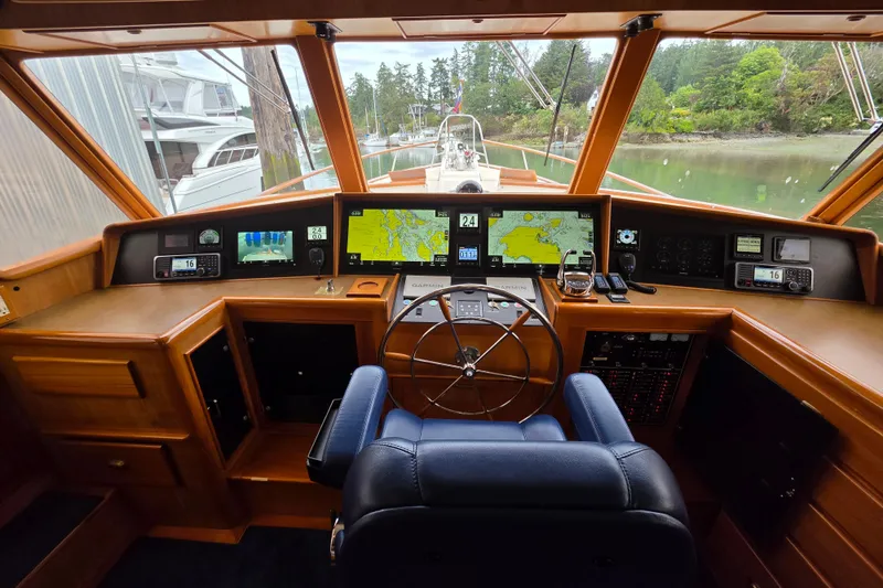 Slide: The Image of Fleming 55 Pilothouse 1996 - 2