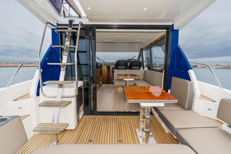 Slide: The Image of Bavaria R40 Fly 2017 - 26
