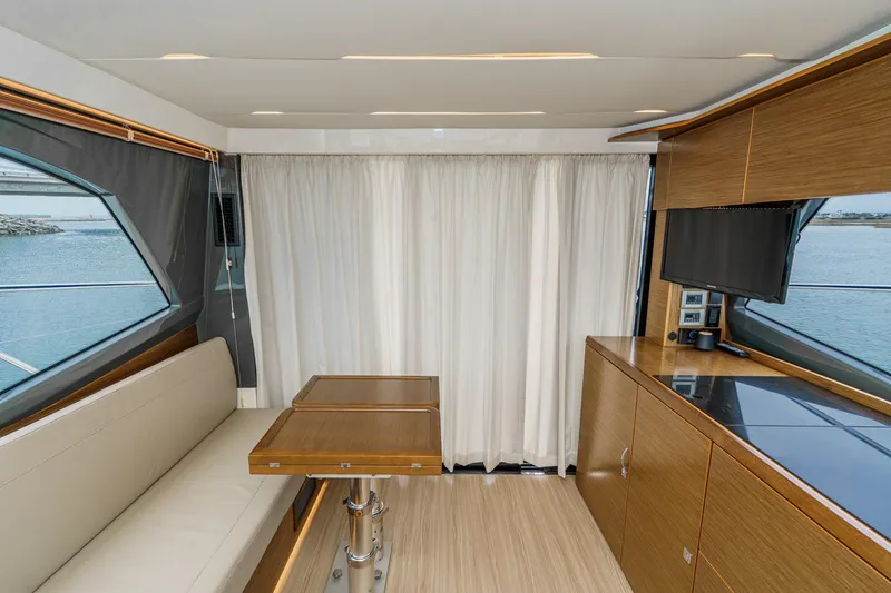 Slide: The Image of Bavaria R40 Fly 2017 - 40
