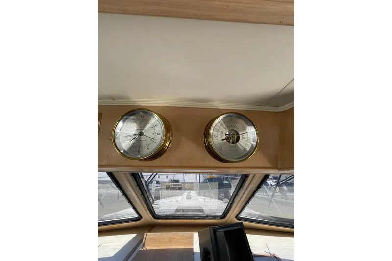 Slide: The Image of Tollycraft 40 Sport Sedan 1990 - 26