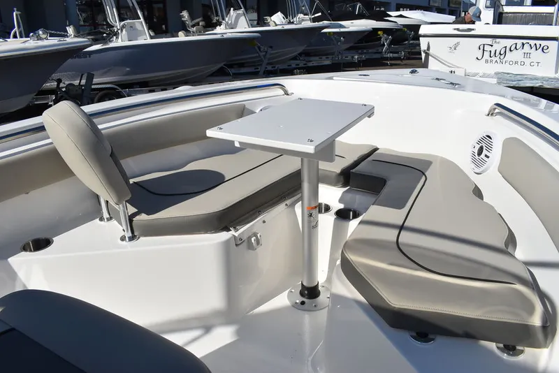 Slide: The Image of Key West Boats 203 FS 2025 - 12