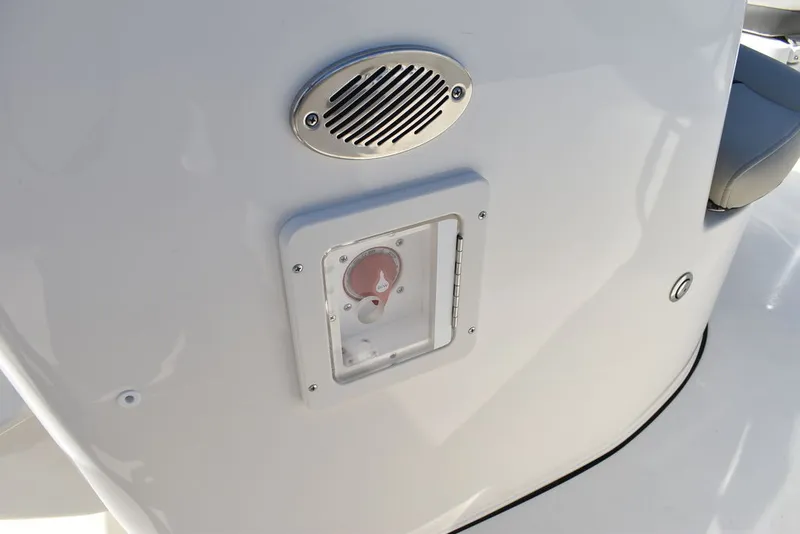 Slide: The Image of Key West Boats 203 FS 2025 - 16