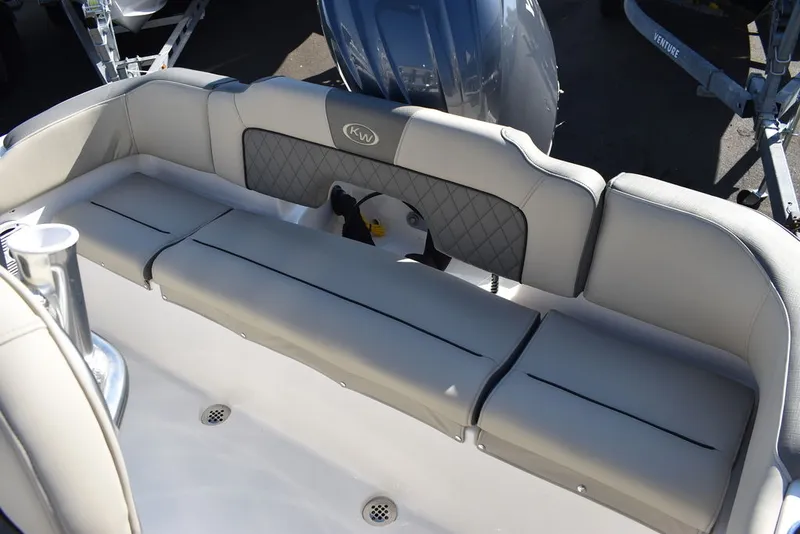 Slide: The Image of Key West Boats 203 FS 2025 - 28