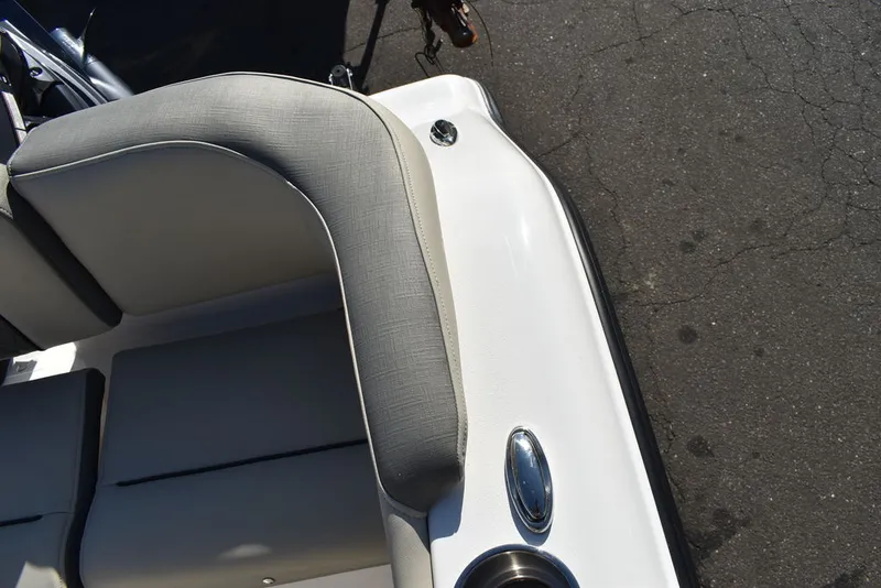 Slide: The Image of Key West Boats 203 FS 2025 - 34