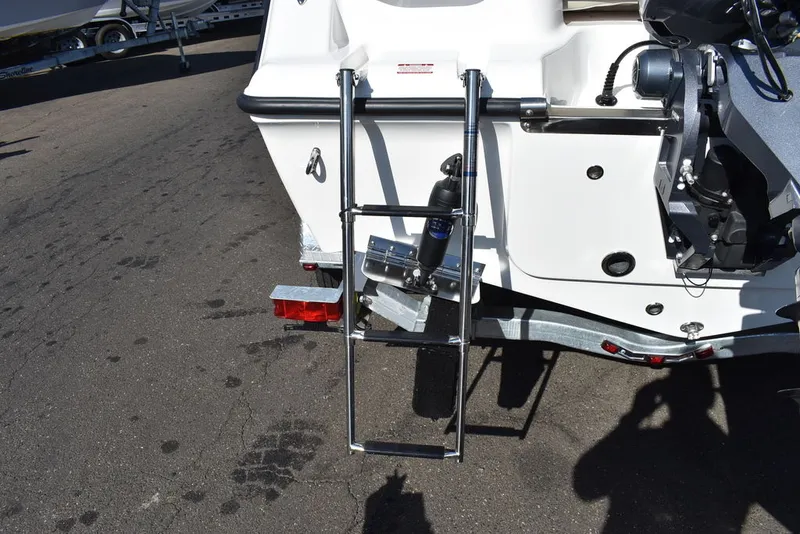 Slide: The Image of Key West Boats 203 FS 2025 - 4