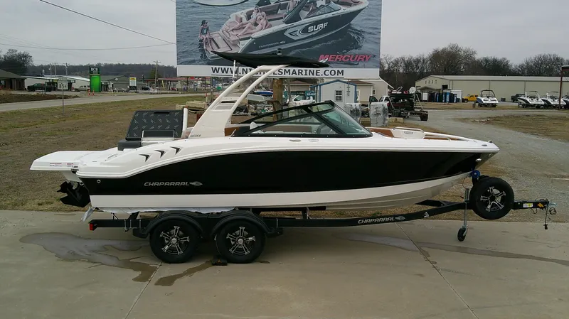 The Image of Chaparral 21 SSi 2026 - undefined