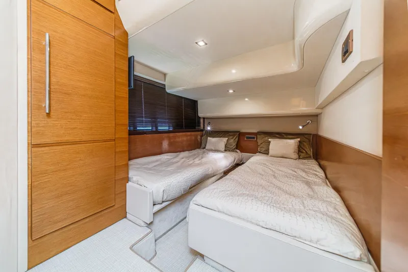 Slide: The Image of Azimut 48 2012 - 42