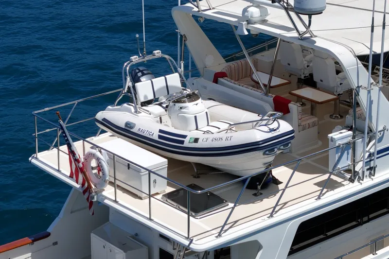 Slide: The Image of Offshore Pilothouse Motoryacht 2009 - 18