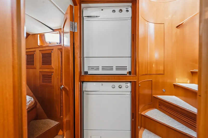 Slide: The Image of Offshore Pilothouse Motoryacht 2009 - 102