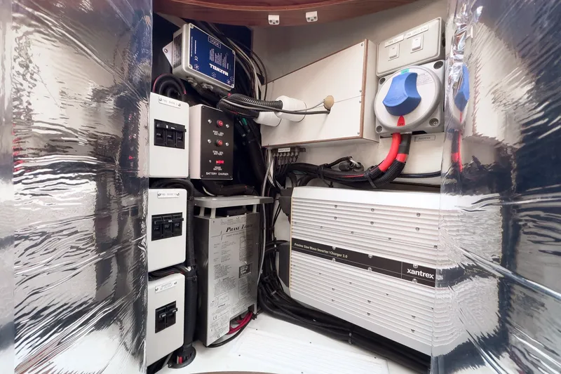 Slide: The Image of Offshore Pilothouse Motoryacht 2009 - 114