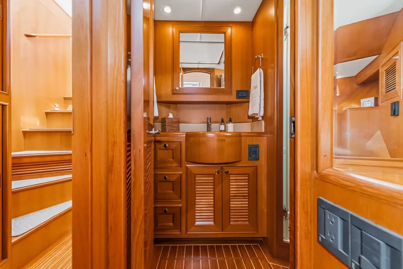Slide: The Image of Offshore Pilothouse Motoryacht 2009 - 99