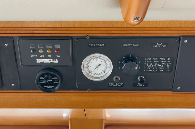 Slide: The Image of Offshore Pilothouse Motoryacht 2009 - 79