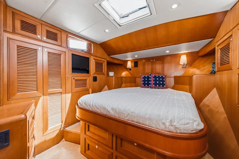 Slide: The Image of Offshore Pilothouse Motoryacht 2009 - 96