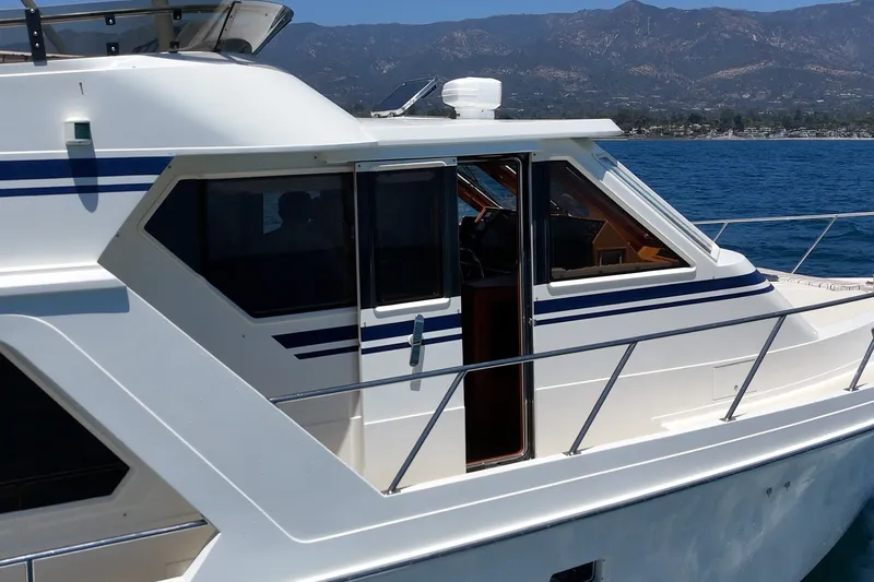 Slide: The Image of Offshore Pilothouse Motoryacht 2009 - 15