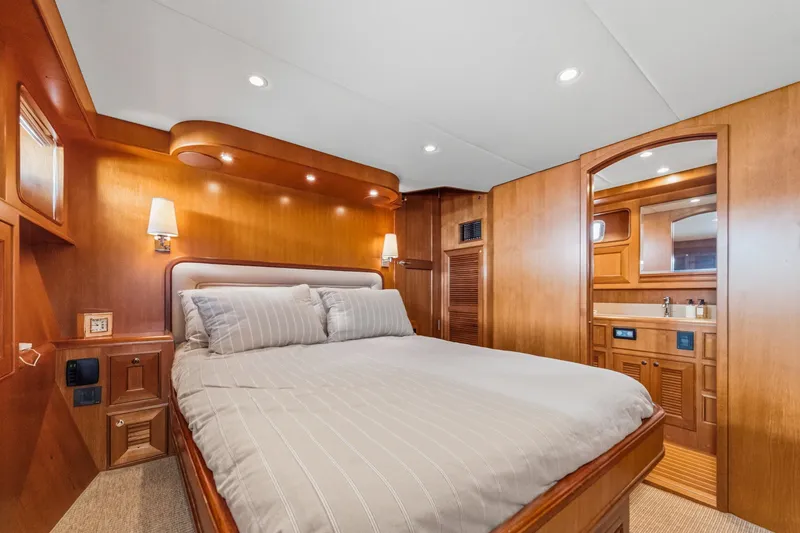 Slide: The Image of Offshore Pilothouse Motoryacht 2009 - 91