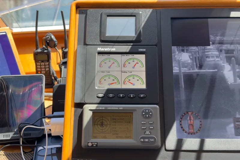Slide: The Image of Offshore Pilothouse Motoryacht 2009 - 73