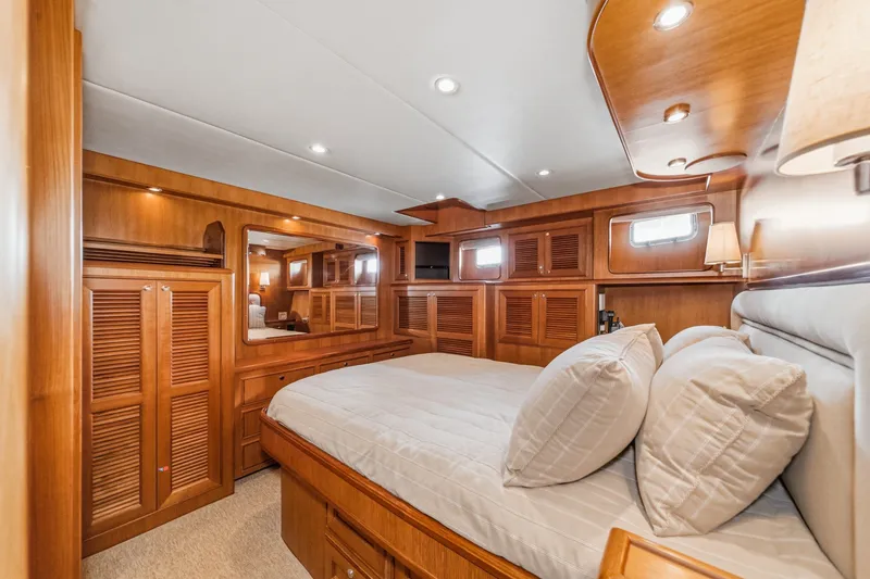 Slide: The Image of Offshore Pilothouse Motoryacht 2009 - 88