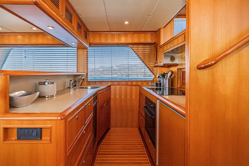 Slide: The Image of Offshore Pilothouse Motoryacht 2009 - 62