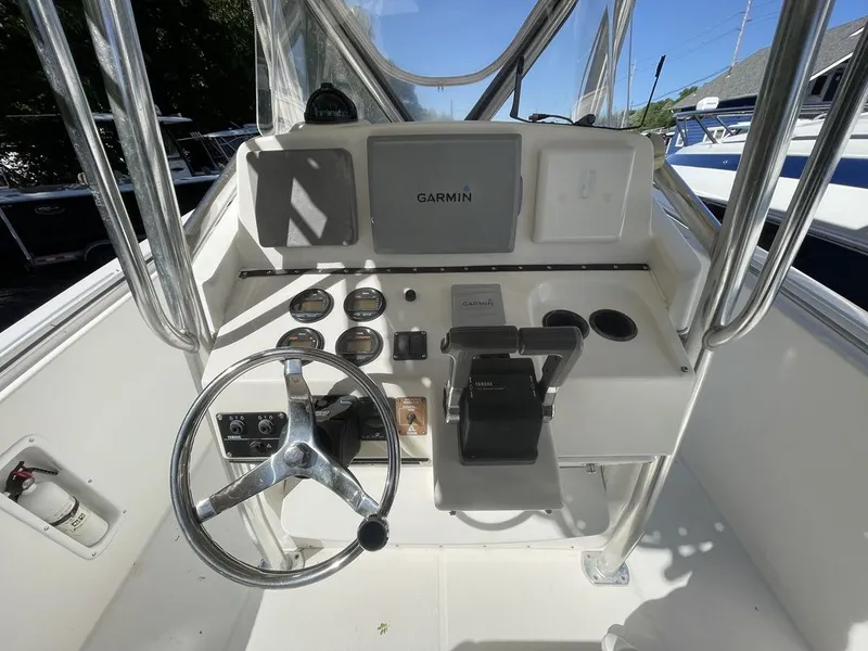 Slide: The Image of EdgeWater 265 CC 2002 - 9