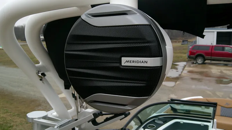 Slide: The Image of MasterCraft 24 XT 2026 - 10