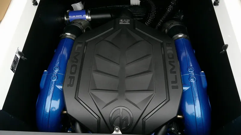 Slide: The Image of MasterCraft 24 XT 2026 - 18