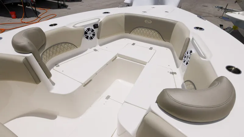Slide: The Image of Key West Boats 291 FS 2025 - 13