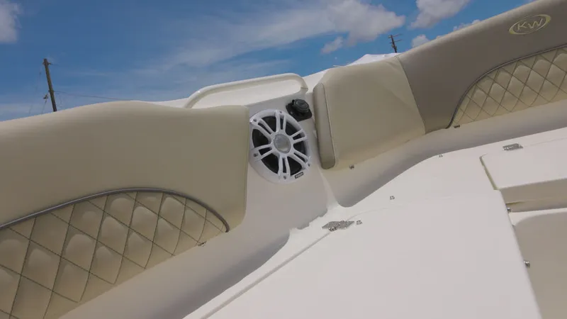 Slide: The Image of Key West Boats 291 FS 2025 - 15