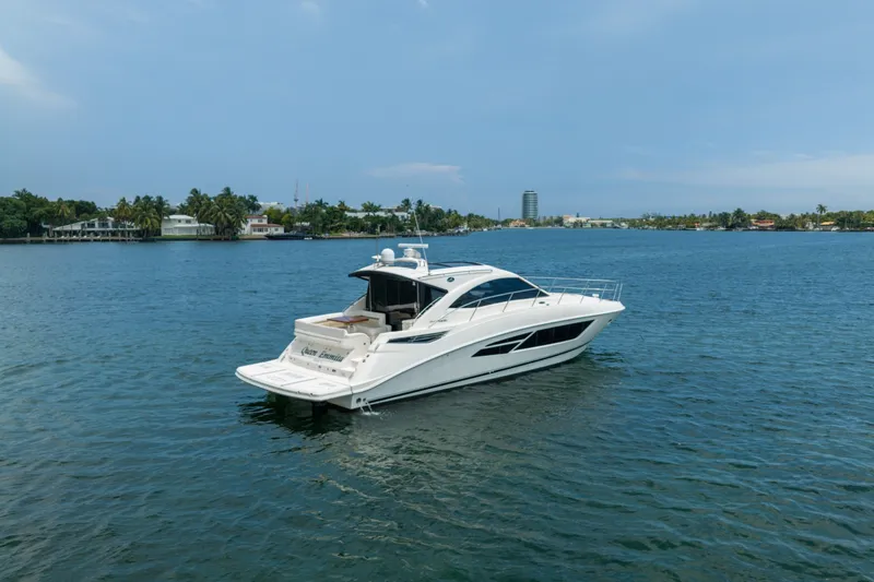 Slide: The Image of SeaRay Sundancer 510 2014 - 3