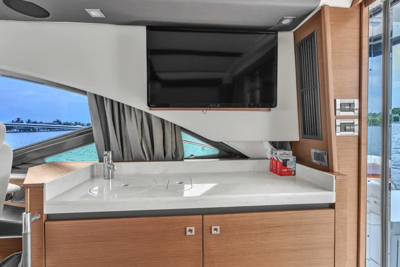 Slide: The Image of SeaRay Sundancer 510 2014 - 32