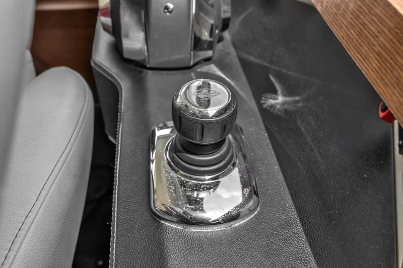 Slide: The Image of SeaRay Sundancer 510 2014 - 36