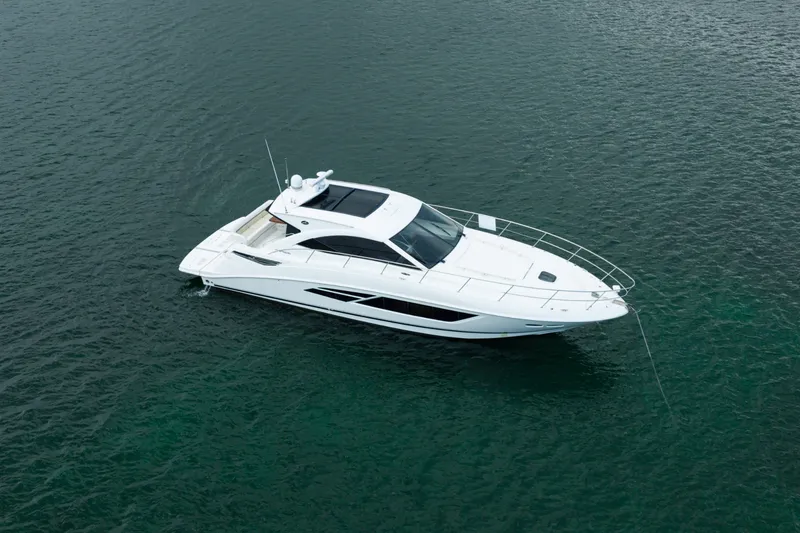 Slide: The Image of SeaRay Sundancer 510 2014 - 15