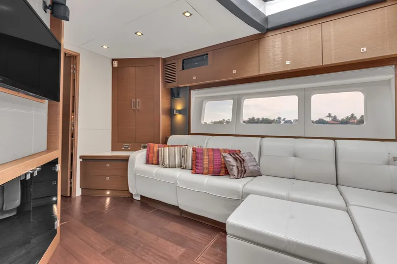 Slide: The Image of SeaRay Sundancer 510 2014 - 39