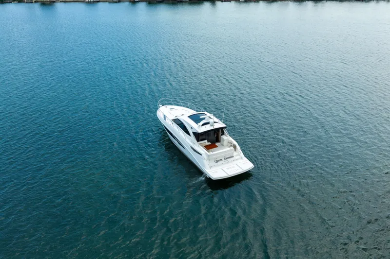 Slide: The Image of SeaRay Sundancer 510 2014 - 17