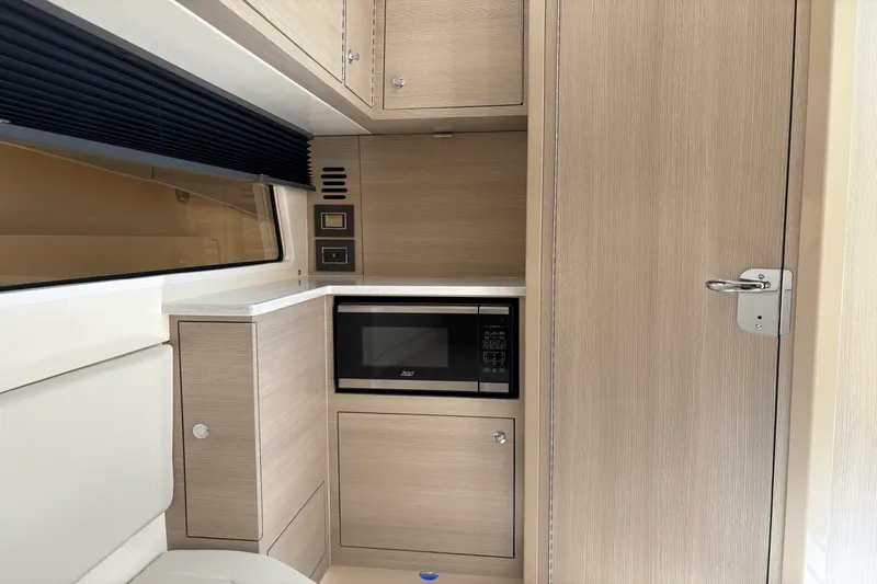 Slide: The Image of Scout 377 LXF 2024 - 28