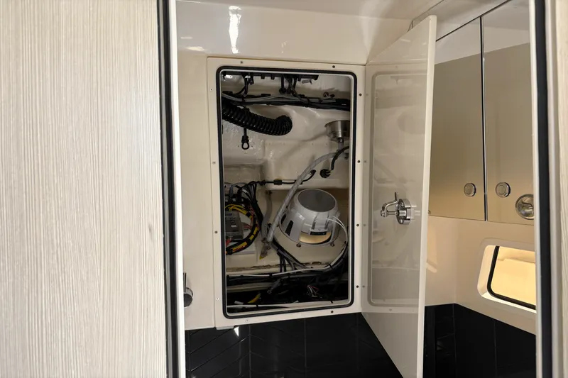 Slide: The Image of Scout 377 LXF 2024 - 33