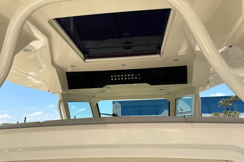 Slide: The Image of Scout 377 LXF 2024 - 7