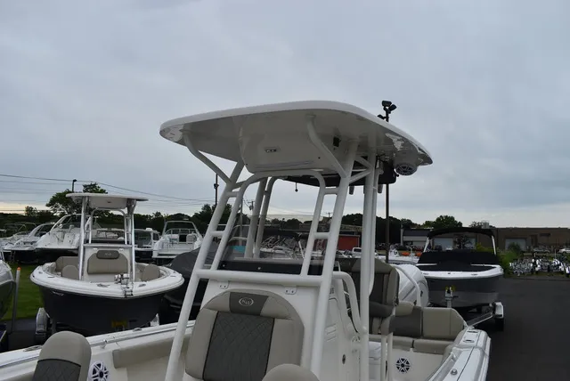 Slide: The Image of Key West Boats 219 FS 2026 - 23