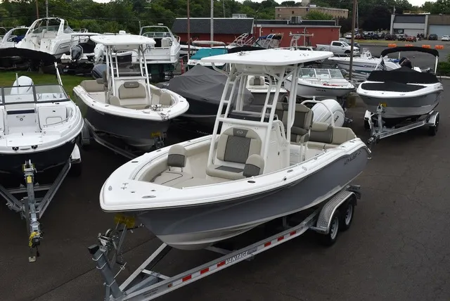 The Image of Key West Boats 219 FS 2026 - 0