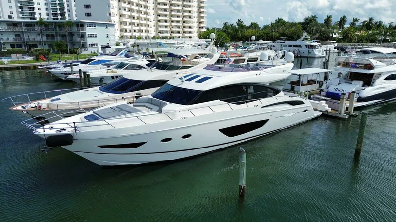 Slide: The Image of Model S72 Category Motor Yachts 2014 - 1