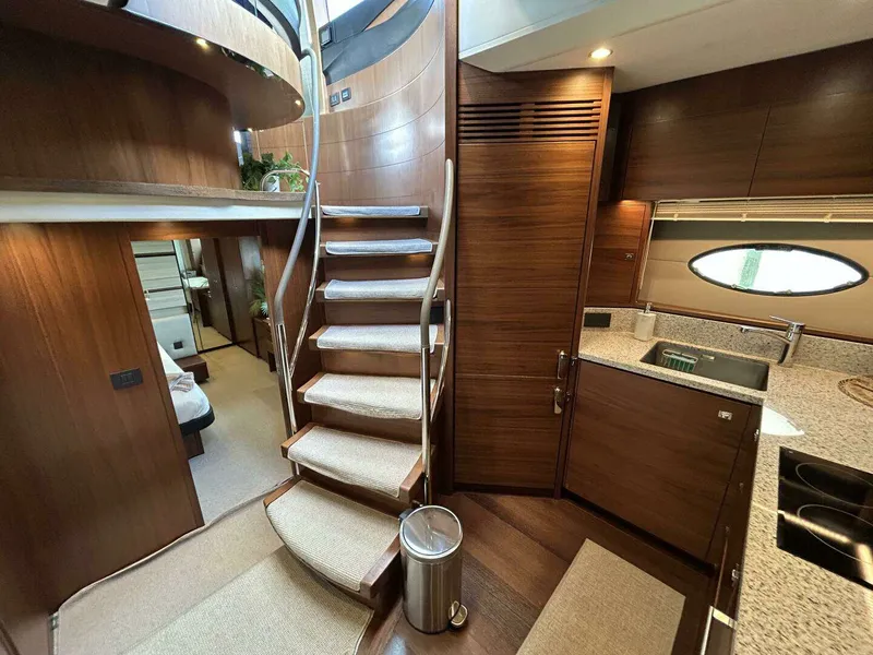 Slide: The Image of Model S72 Category Motor Yachts 2014 - 15