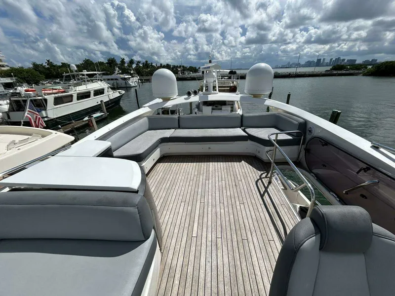 Slide: The Image of Model S72 Category Motor Yachts 2014 - 31