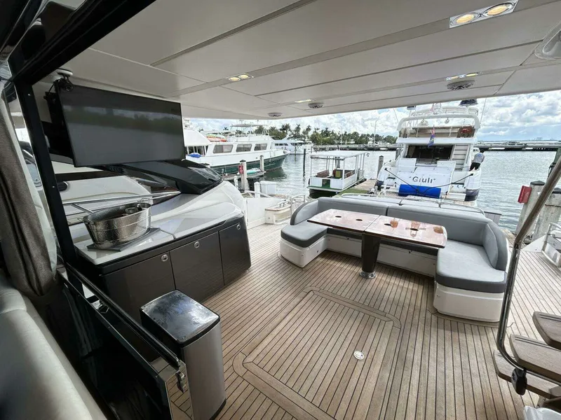 Slide: The Image of Model S72 Category Motor Yachts 2014 - 7