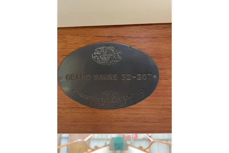 Slide: The Image of Amer 32 Grand Banks 1972 - 25