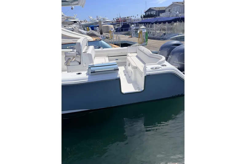 Slide: The Image of Sea Hunt Ultra 275SE 2021 - 27