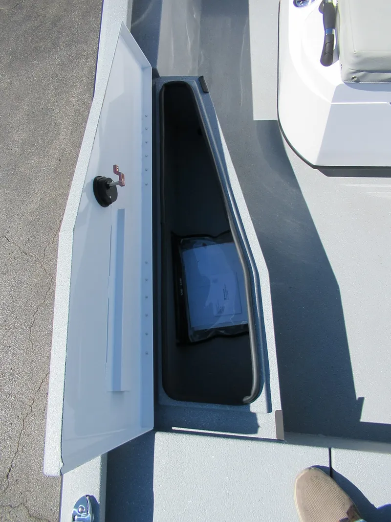 Slide: The Image of Vexus DEFENDER 201 2026 - 11