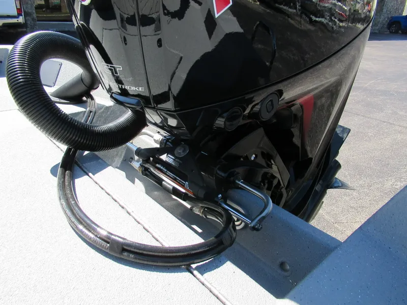 Slide: The Image of Vexus DEFENDER 201 2026 - 7