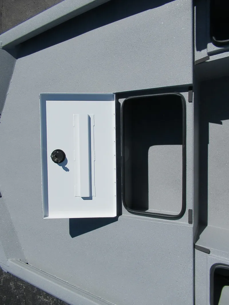 Slide: The Image of Vexus DEFENDER 201 2026 - 9