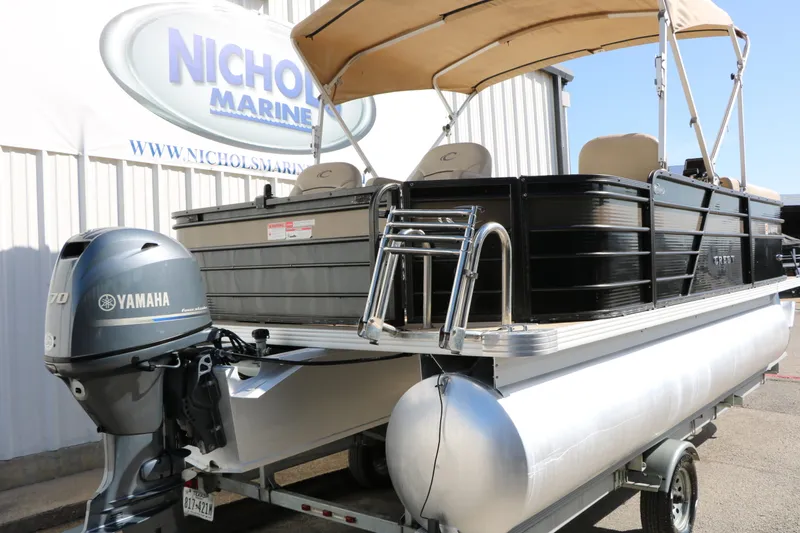 Slide: The Image of Crest Pontoons 200 Classic Fish 2020 - 5