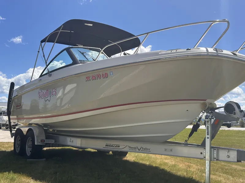 Slide: The Image of Boston Whaler 230 VANTAGE 2017 - 28