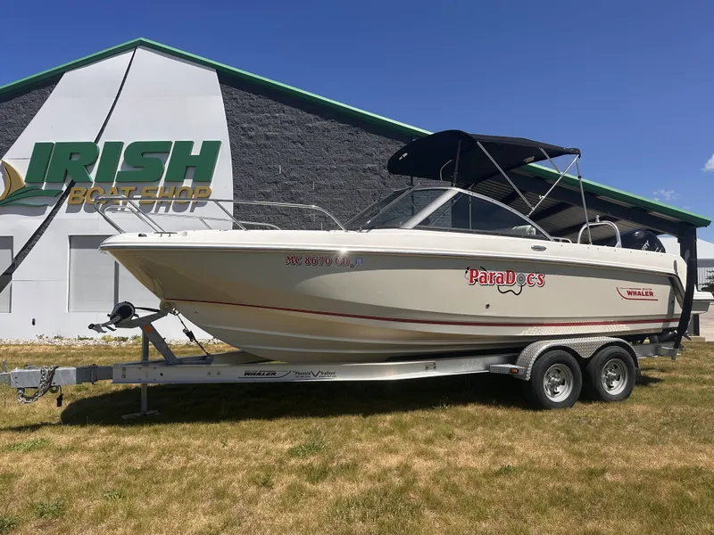 Slide: The Image of Boston Whaler 230 VANTAGE 2017 - 36